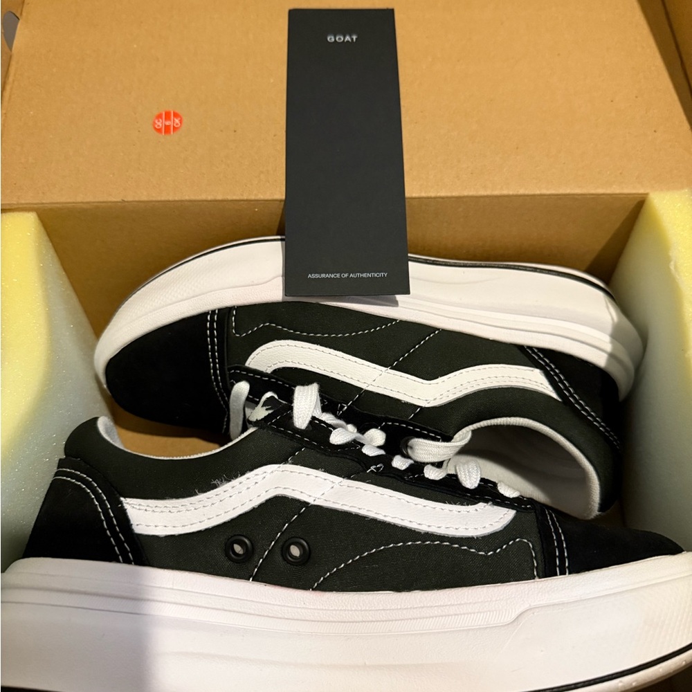 Vans Old Skool Over 7mens. 8.5 women’s